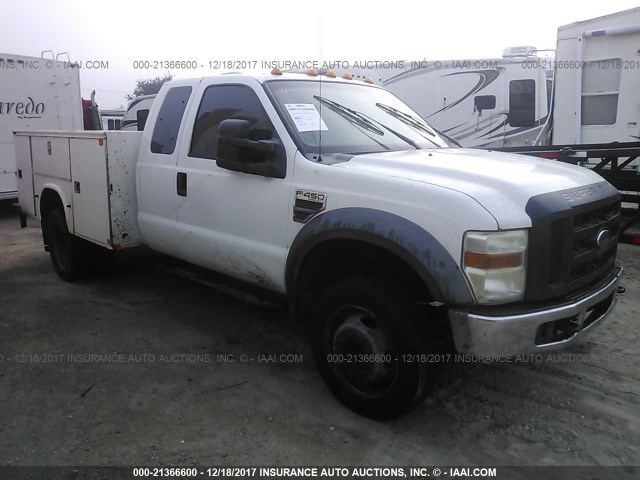 1FDAX46RX9EA25769 - 2009 FORD F450 WHITE photo 1