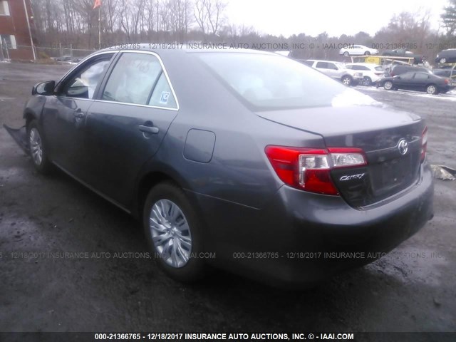 4T4BF1FK9ER430617 - 2014 TOYOTA CAMRY L/SE/LE/XLE 灰色 照片 3