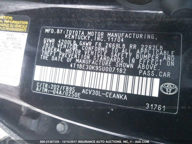 4T1BE30K95U007182 - 2005 TOYOTA CAMRY LE/XLE/SE შავი ფოტო 9