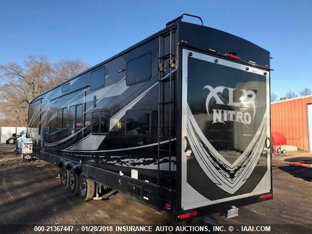 4X4FXL838HF163276 - 2017 FOREST RIVER XLR TOY HAULER  BLACK photo 3