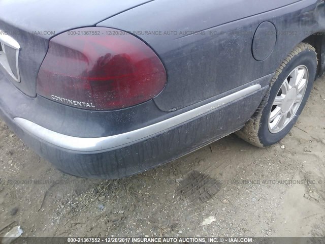 1LNHM97V32Y693952 - 2002 LINCOLN CONTINENTAL  黑色 照片 4