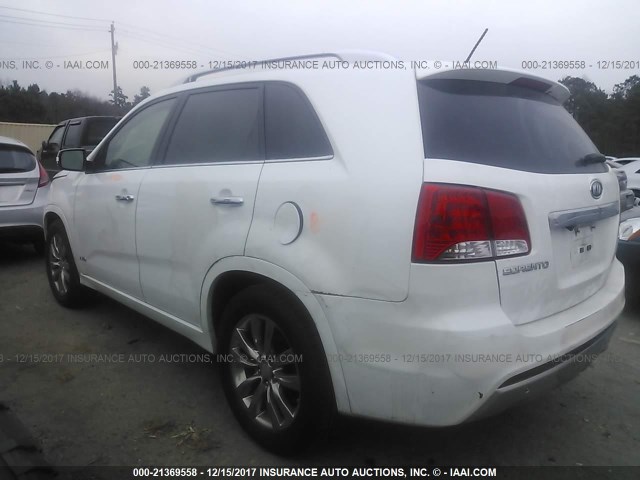 5XYKWDA20BG100711 - 2011 KIA SORENTO SX WHITE photo 3