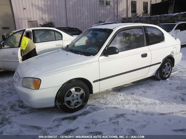 KMHCF35G22U212313 - 2002 HYUNDAI ACCENT L WHITE photo 2