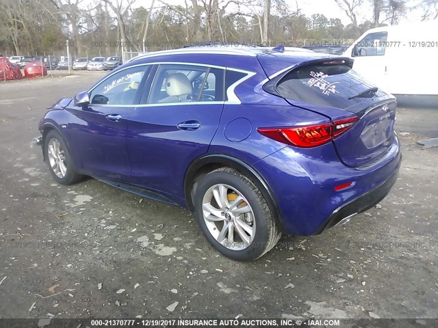 SJKCH5CP7HA023466 - 2017 INFINITI QX30 LUXURY/PREMIUM/SPORT BLUE photo 3