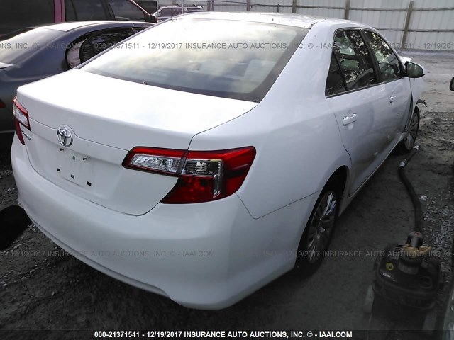 4T4BF1FK9ER359760 - 2014 TOYOTA CAMRY L/SE/LE/XLE თეთრი ფოტო 4