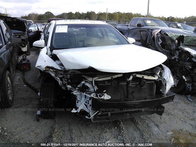 4T4BF1FK9ER359760 - 2014 TOYOTA CAMRY L/SE/LE/XLE თეთრი ფოტო 6