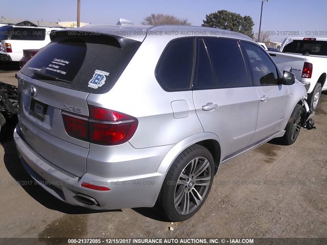 5UXZV8C51D0C16056 - 2013 BMW X5 XDRIVE50I SILVER photo 4