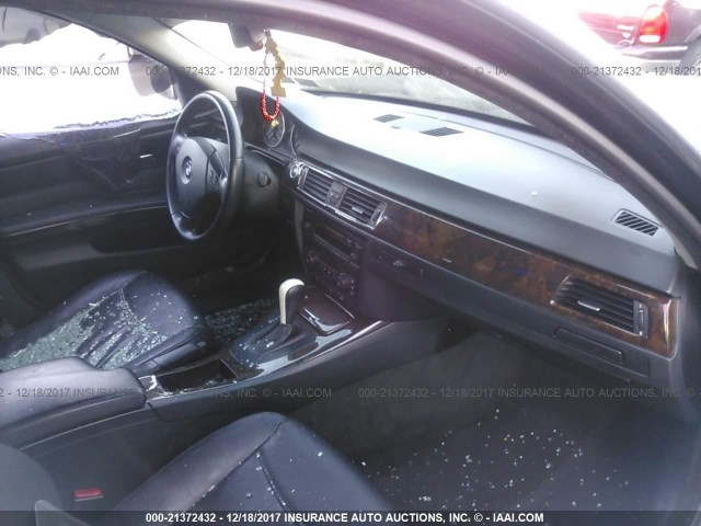WBAVD33556KV64742 - 2006 BMW 330 XI BLACK photo 5