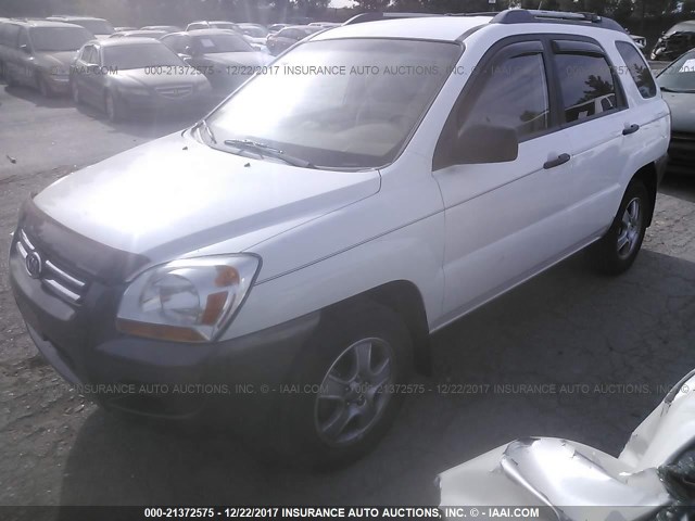 KNDJF724377439402 - 2007 KIA SPORTAGE LX WHITE photo 2