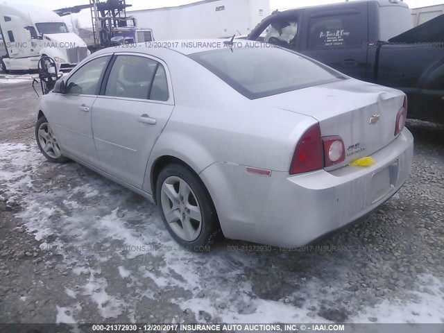 1G1ZB5EB0A4106900 - 2010 CHEVROLET MALIBU LS 银色 照片 3