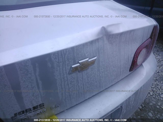 1G1ZB5EB0A4106900 - 2010 CHEVROLET MALIBU LS 银色 照片 6