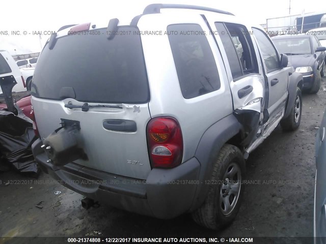 1J4GL48K04W130408 - 2004 JEEP LIBERTY SPORT SILVER photo 4