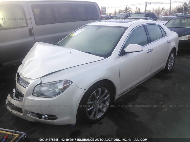 1G1ZE5E15BF390965 - 2011 CHEVROLET MALIBU LTZ 白色 照片 2