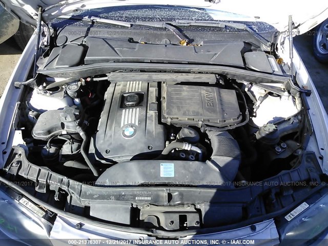 WBAUC73519VK79528 - 2009 BMW 135 I Silber Foto 10