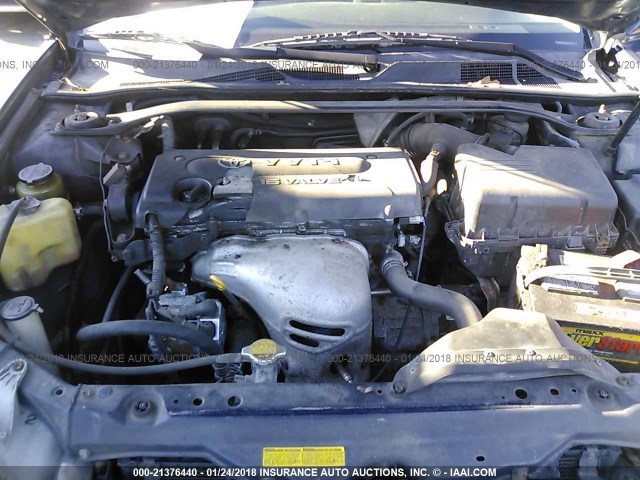 JTDBE32K220082942 - 2002 TOYOTA CAMRY LE/XLE/SE Dark Blue photo 10