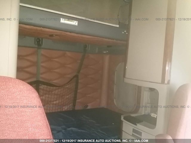 1FUJGLDR6DSBW6880 - 2013 FREIGHTLINER CASCADIA 125  WHITE photo 7