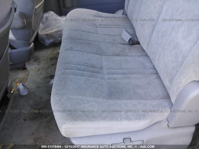 4T3ZF13C0WU008590 - 1998 TOYOTA SIENNA LE/XLE GRAY photo 8