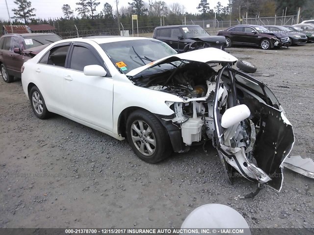 4T1BF3EK8AU535621 - 2010 TOYOTA CAMRY SE/LE/XLE WHITE photo 1