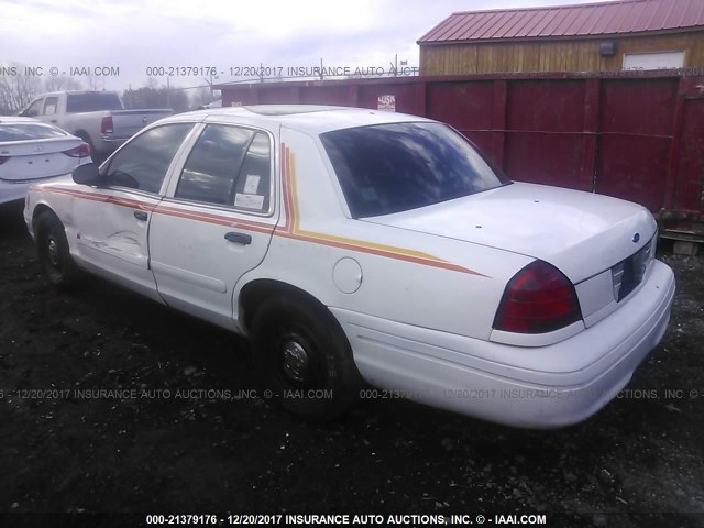 2FAFP71WX5X132702 - 2005 FORD CROWN VICTORIA POLICE INTERCEPTOR WHITE photo 3