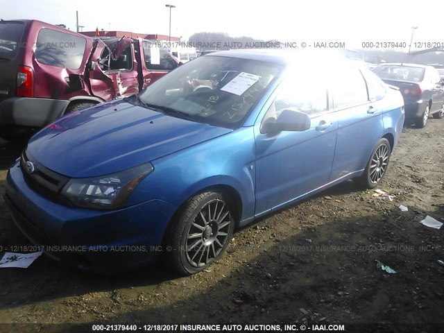 1FAHP3GN9AW149044 - 2010 FORD FOCUS SES BLUE photo 2