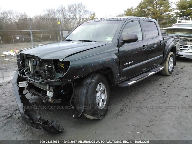 5TEJU4GN6AZ682384 - 2010 TOYOTA TACOMA DOUBLE CAB PRERUNNER GREEN photo 2