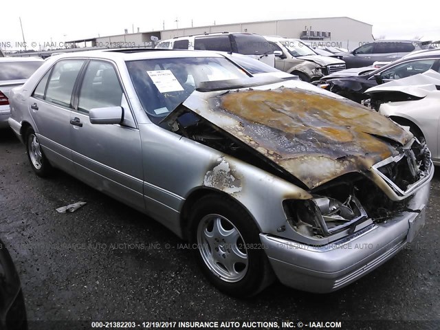 WDBGA33GXWA402969 - 1998 MERCEDES-BENZ S 320 SILVER photo 1