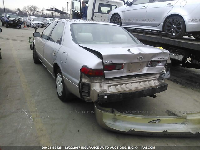 4T1BG22KXXU606953 - 1999 TOYOTA CAMRY CE/LE/XLE GOLD photo 3