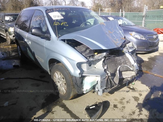 1C4GP45R15B367798 - 2005 CHRYSLER TOWN & COUNTRY  Light Blue photo 6