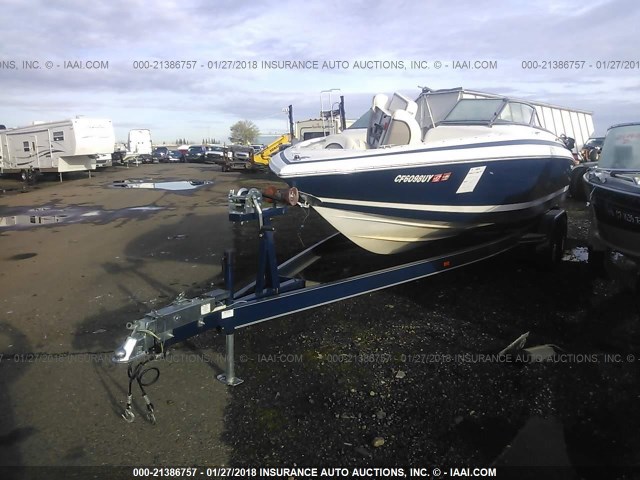 FGE64226D202 - 2002 COBALT BOAT AND TRAILER  BLUE photo 2