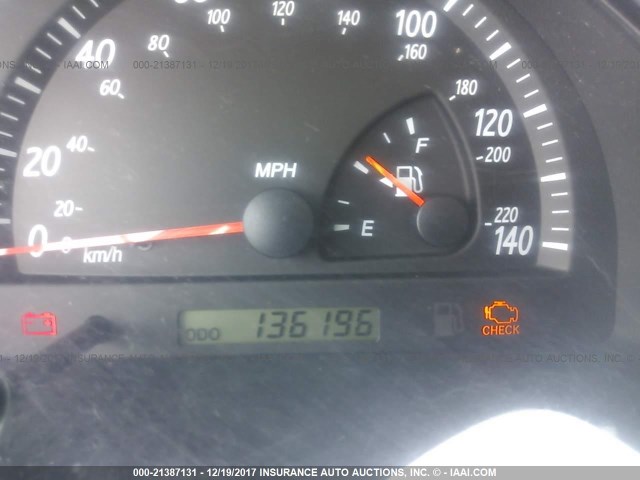 4T1BF30K84U581364 - 2004 TOYOTA CAMRY LE/XLE/SE SILVER photo 7