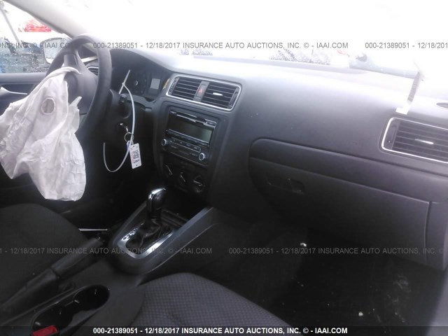 3VW2K7AJ0DM266864 - 2013 VOLKSWAGEN JETTA S 白色 照片 5