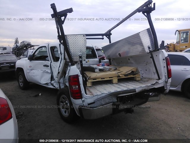 1GCRCPE04DZ252626 - 2013 CHEVROLET SILVERADO C1500 WHITE photo 3