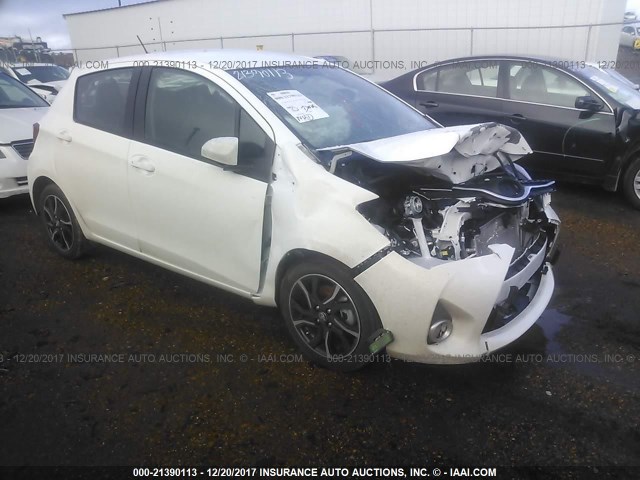 VNKKTUD30GA069200 - 2016 TOYOTA YARIS L/LE/SE WHITE photo 1