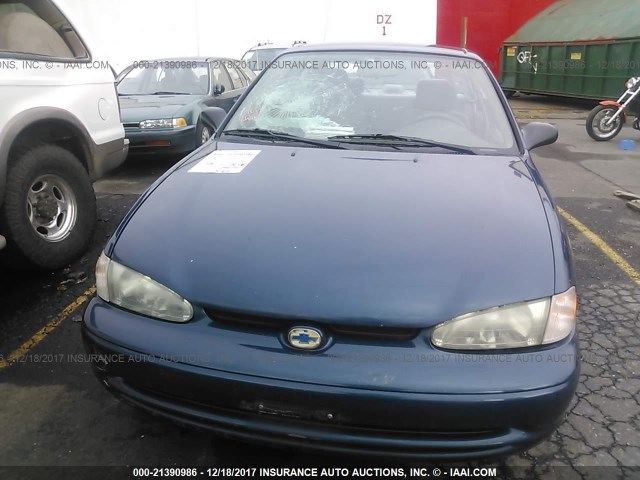 1Y1SK5288YZ424628 - 2000 CHEVROLET GEO PRIZM LSI 蓝色 照片 6
