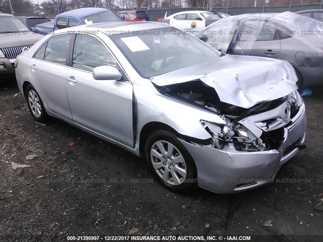 4T1BE46KX7U535149 - 2007 TOYOTA CAMRY NEW GENERAT CE/LE/XLE/SE SILVER photo 1