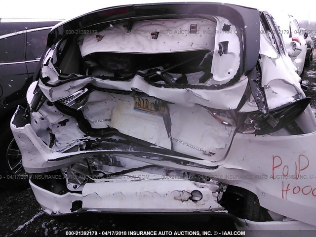 LRBFXFSXXHD117980 - 2017 BUICK ENVISION PREMIUM II WHITE photo 6