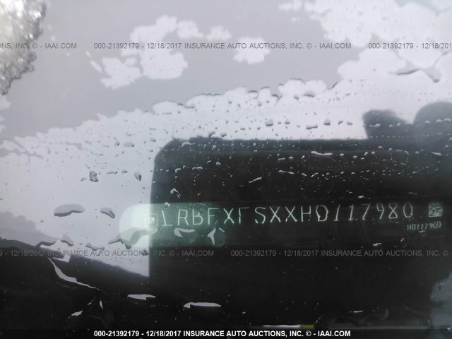 LRBFXFSXXHD117980 - 2017 BUICK ENVISION PREMIUM II WHITE photo 9