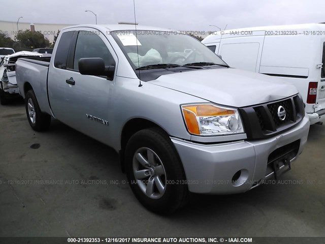 1N6AA0CH8FN502895 - 2015 NISSAN TITAN S/SV/PRO-4X SILVER photo 1