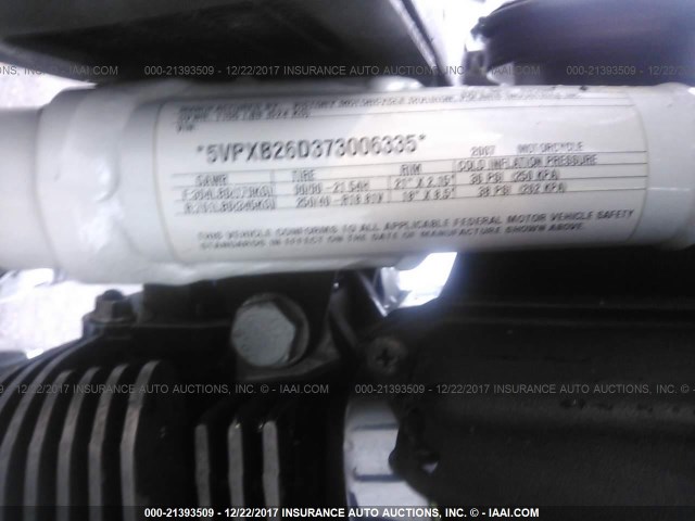 5VPXB26D373006335 - 2007 VICTORY MOTORCYCLES VEGAS JACKPOT أبيض صورة 10