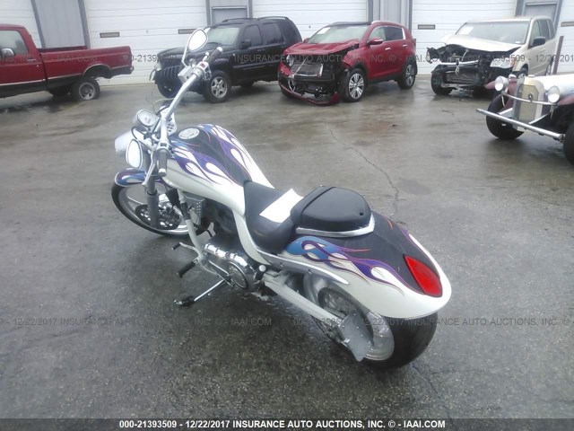 5VPXB26D373006335 - 2007 VICTORY MOTORCYCLES VEGAS JACKPOT أبيض صورة 3