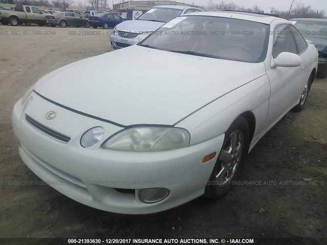 JT8CD32ZXX1004199 - 1999 LEXUS SC 300 WHITE photo 2