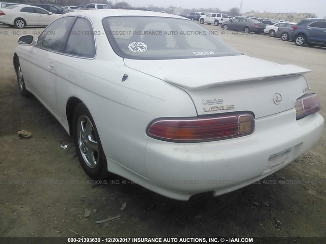 JT8CD32ZXX1004199 - 1999 LEXUS SC 300 WHITE photo 3