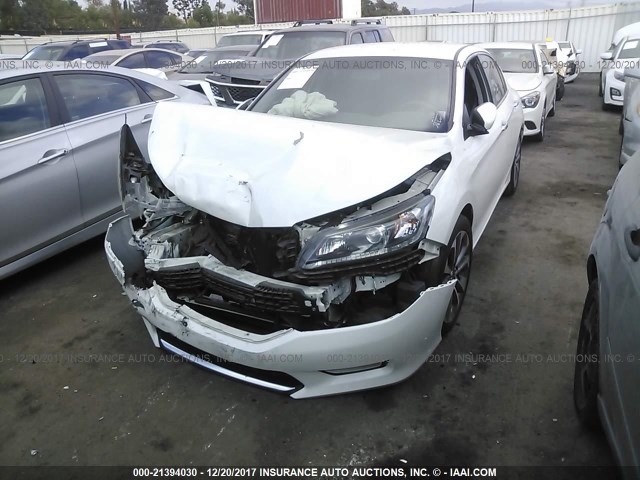 1HGCR2F52EA068367 - 2014 HONDA ACCORD SPORT WHITE photo 2