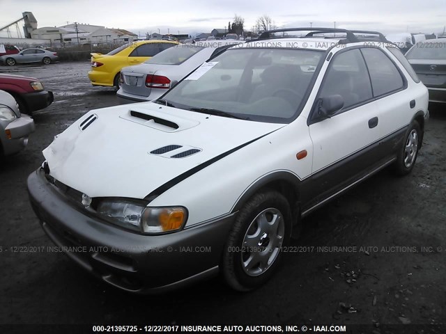 JF1GF485XWH813558 - 1998 SUBARU IMPREZA OUTBACK WHITE photo 2