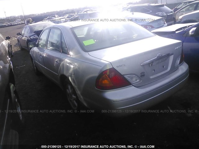 4T1BF28B22U219168 - 2002 TOYOTA AVALON XL/XLS SILVER photo 3