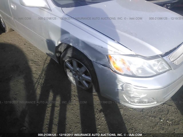 4T1BF28B22U219168 - 2002 TOYOTA AVALON XL/XLS SILVER photo 6