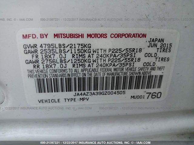 JA4AZ3A39GZ004505 - 2016 MITSUBISHI OUTLANDER SE/SEL WHITE photo 9