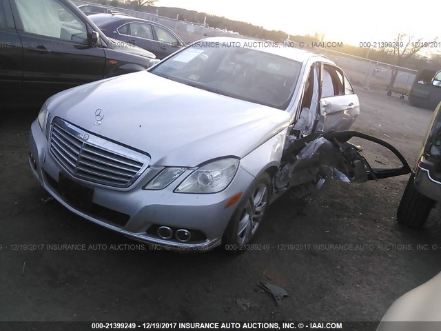 WDDHF8HB9AA258136 - 2010 MERCEDES-BENZ E 350 4MATIC SILVER photo 2