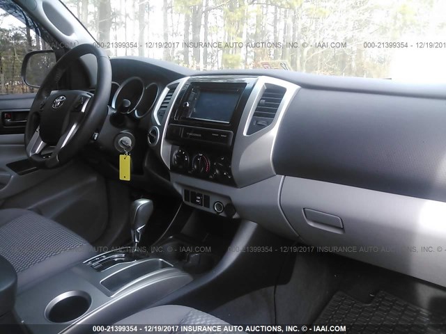 5TFUX4EN1FX033193 - 2015 TOYOTA TACOMA ACCESS CAB Silber Foto 5