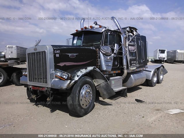 1XP9GB8X51N266611 - 2001 PETERBILT 379 BLACK photo 2